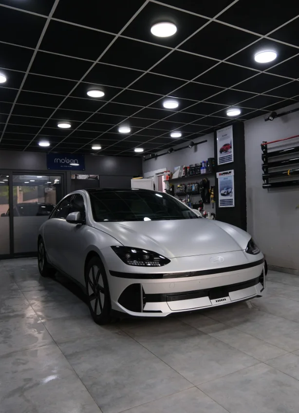 Hyundai Ioniq 6 üzerine Moben Mat TPU PPF kaplama, premium mat görünüm